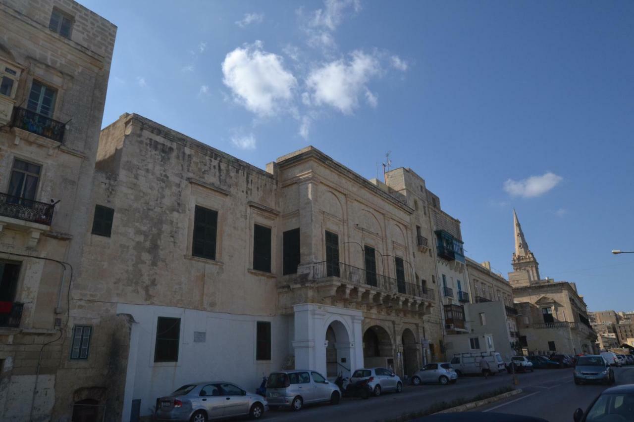 Valletta Dream Suites Екстер'єр фото
